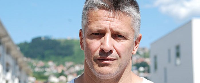 На́сер о́рич. Насер орич. Насер орич мусульманин. Босниец насер орич. Босниец насер орич.