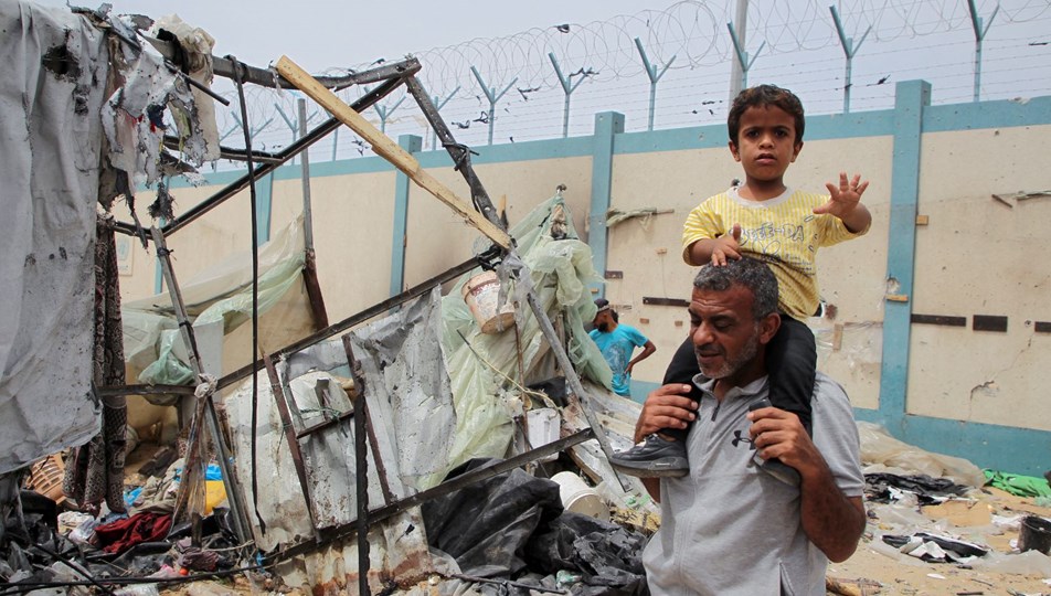 İsrail, Refah'ta yine çadır kampı vurdu: 21 ölü, 64 yaralı - Son Dakika  Dünya Haberleri | NTV Haber