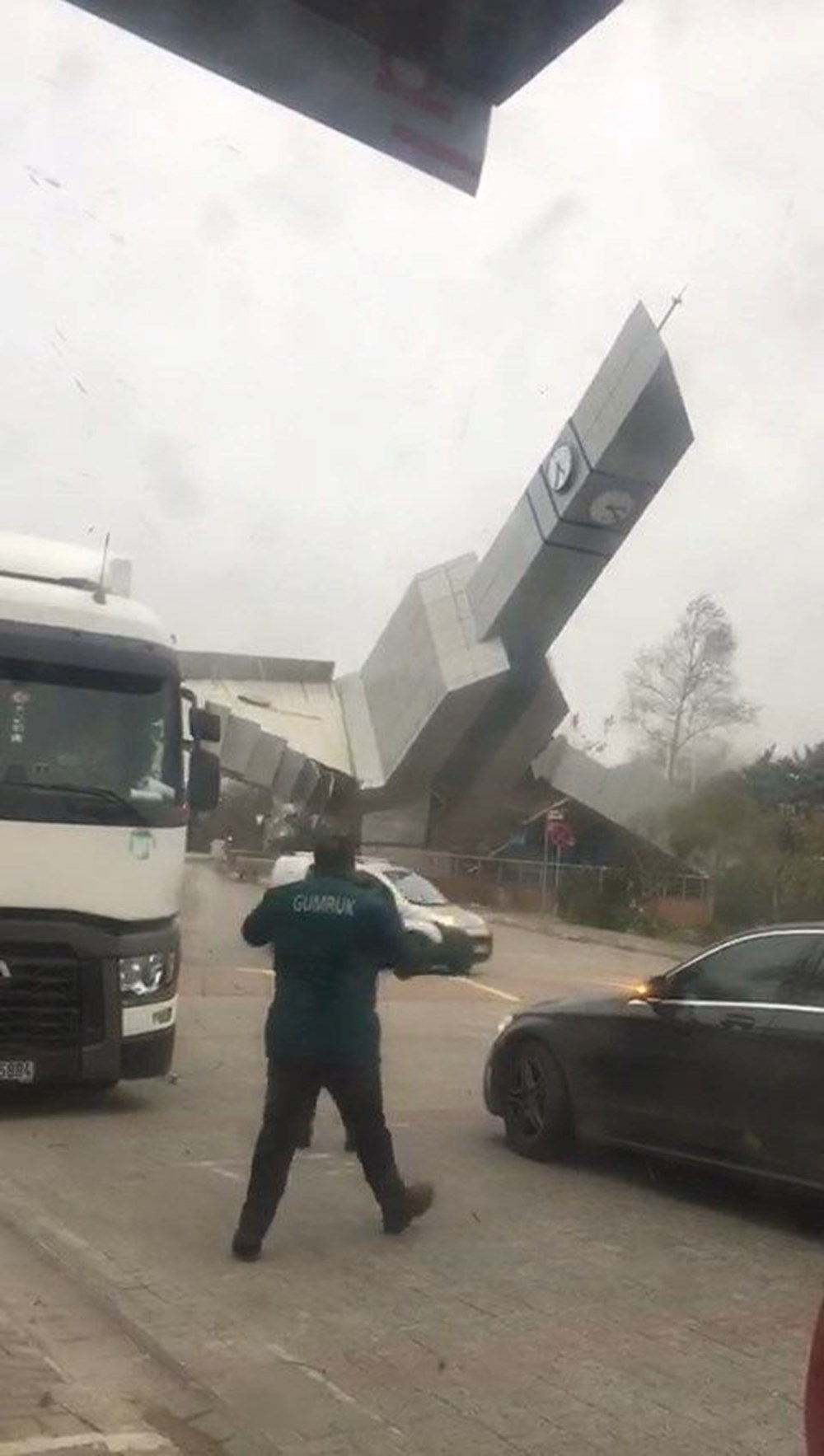 Türkiye'nin birçok ilinde lodos etkili oldu - 6