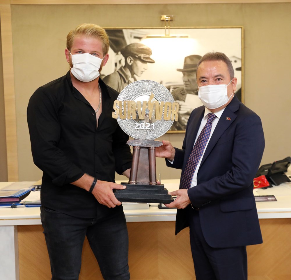 Survivor 2021 şampiyonu İsmail Balaban Antalya'da - 1