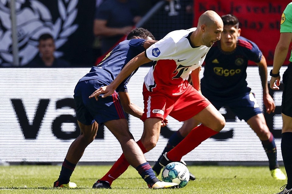 Kalp krizi geçiren Hollandalı Bas Dost'tan futbola ara kararı - 1