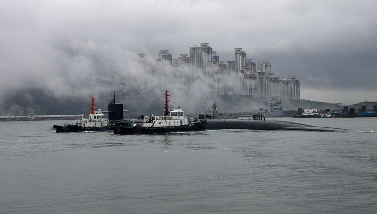 ABD'den Kuzey Kore'ye gözdağı: Devasa nükleer denizaltı Güney Kore'de