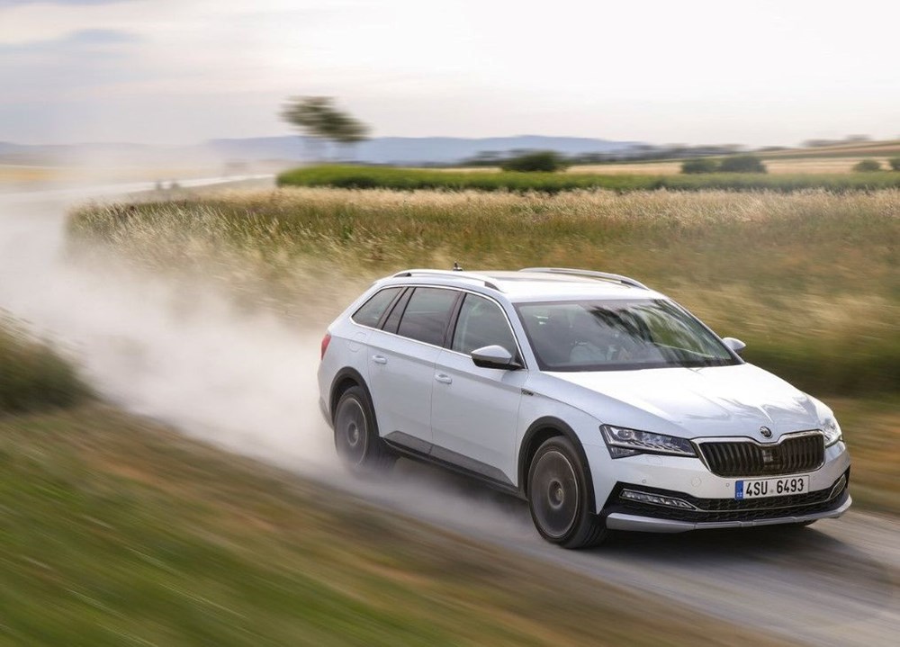 İlk kez Türkiye'de: Skoda Superb Combi Scout satışa sunuldu - 6