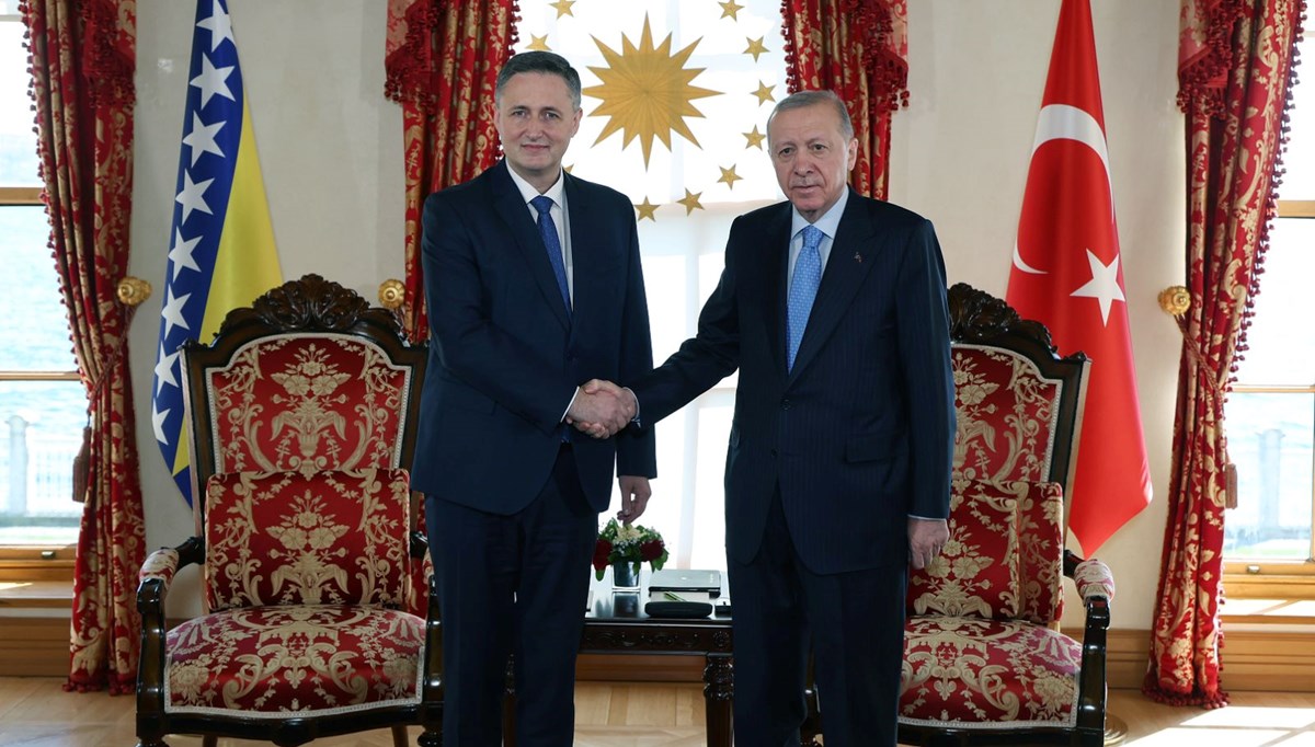 Cumhurbaşkanı Erdoğan, Bosna Hersek Devlet Başkanlığı Konseyi Üyesi Becirovic ile görüştü Cumhurbaşkanı Erdoğan, Bosna Hersek Devlet Başkanlığı Konseyi Üyesi Becirovic ile görüştü