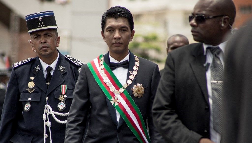 Madagaskar’da ordu yönetime el koydu