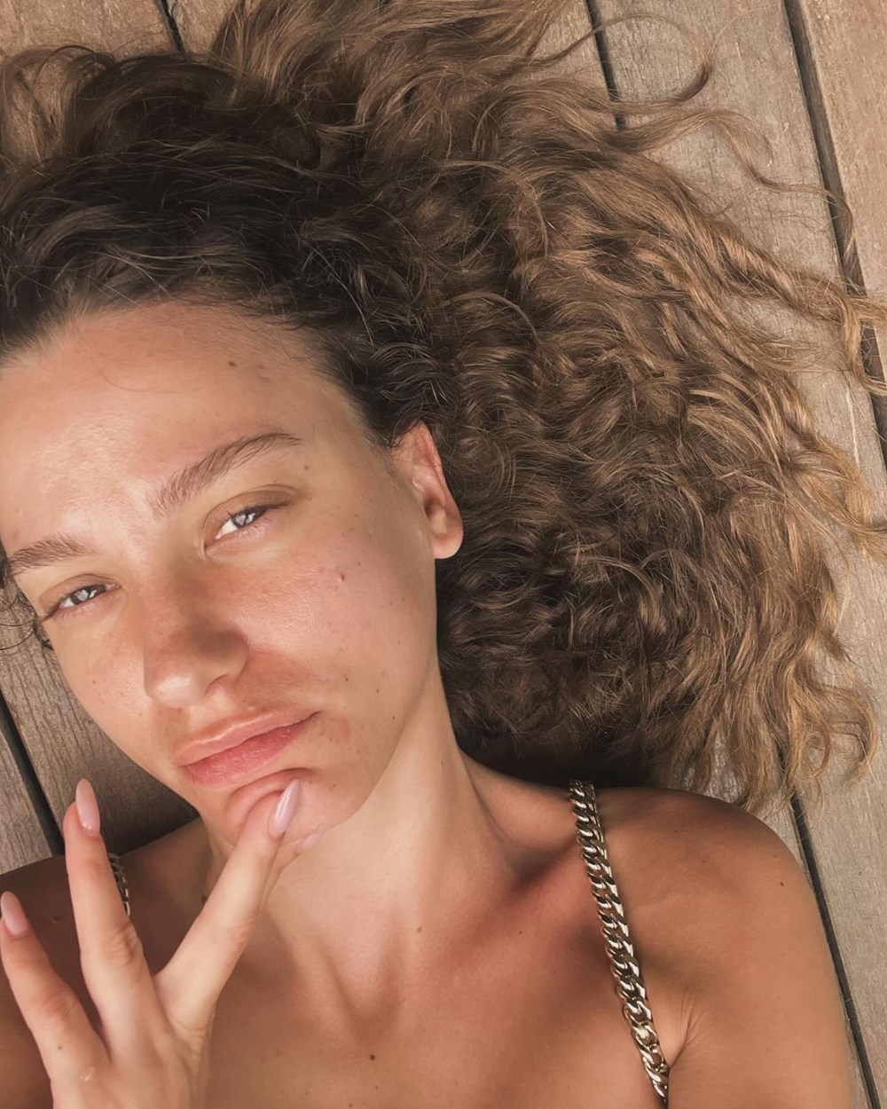Şarkıcı İzel, Serenay Sarıkaya'ya benzetildi - 3