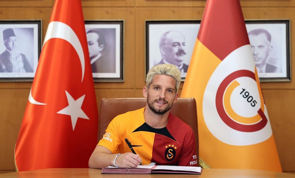 SON DAKİKA: Galatasaray Torreira ve Mertens transferlerini açıkladı - 2