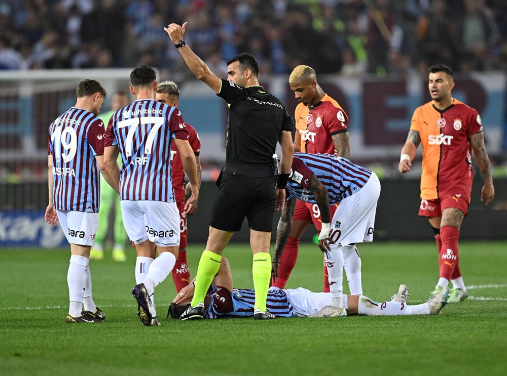 Dev final öncesi Trabzonspor ile Galatasaray taraftarı arasında kavga - 2