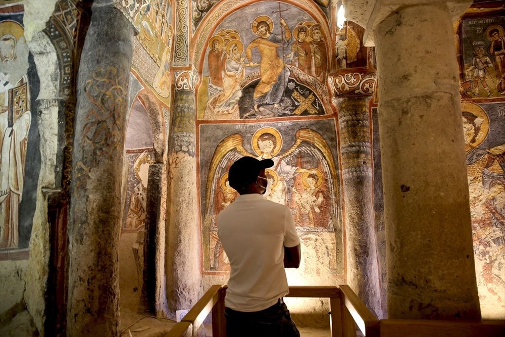 Karanlık Kilise'nin freskleri ile bin yıl öncesine yolculuk - 14