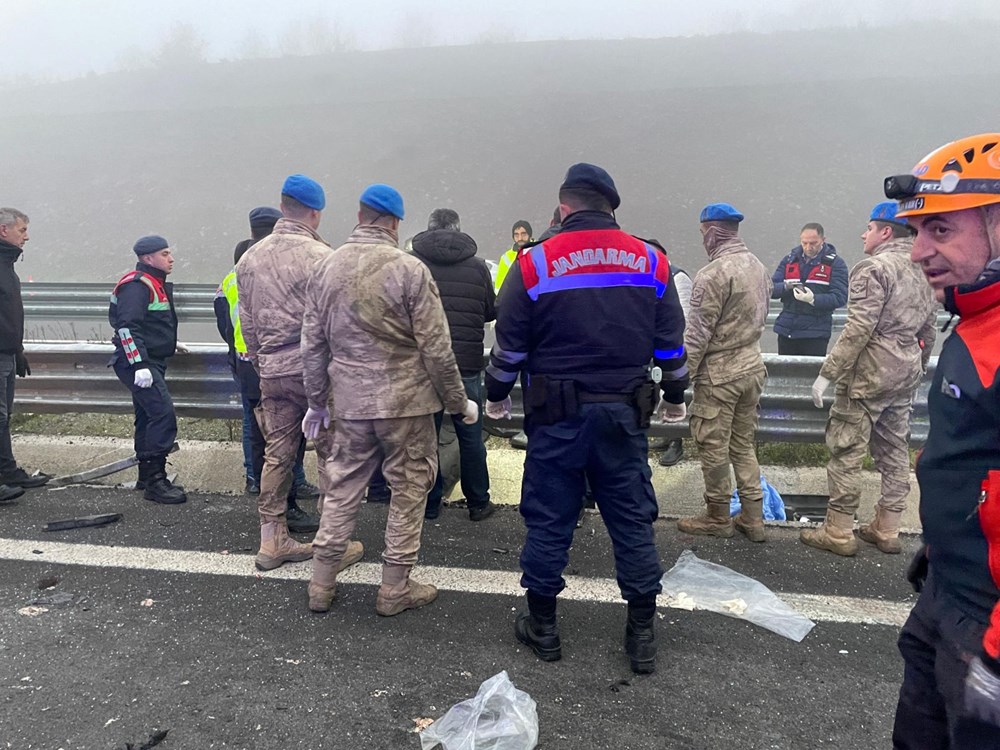 Kuzey Marmara Otoyolu'nda zincirleme kaza: 10 kişi öldü, 59 kişi yaralandı - 24