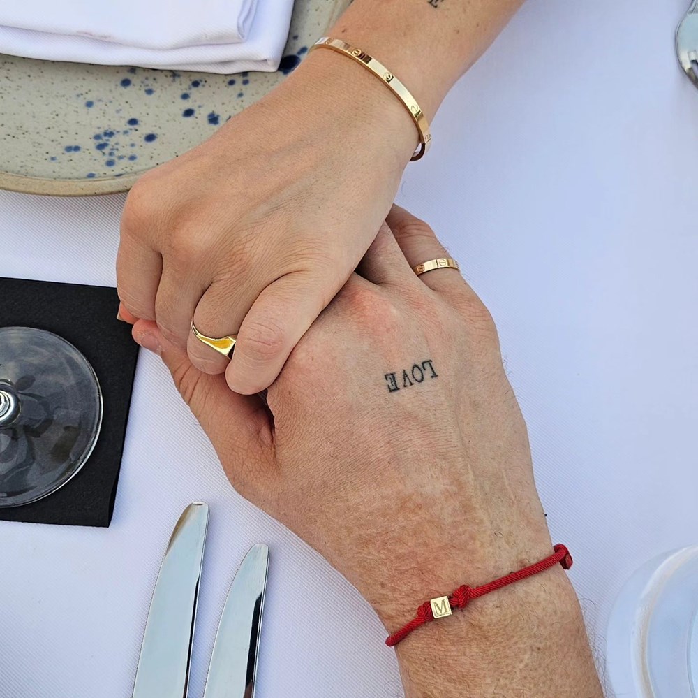 Müge Boz ile Caner Erdeniz'den romantik evlilik yıl dönümü kutlaması - 4