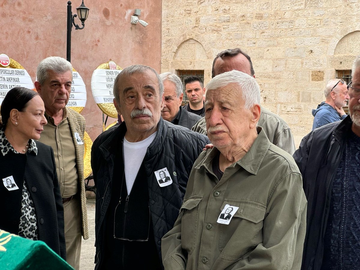 Cit1zv9AfkyaJSwxRocjbA.jpg
