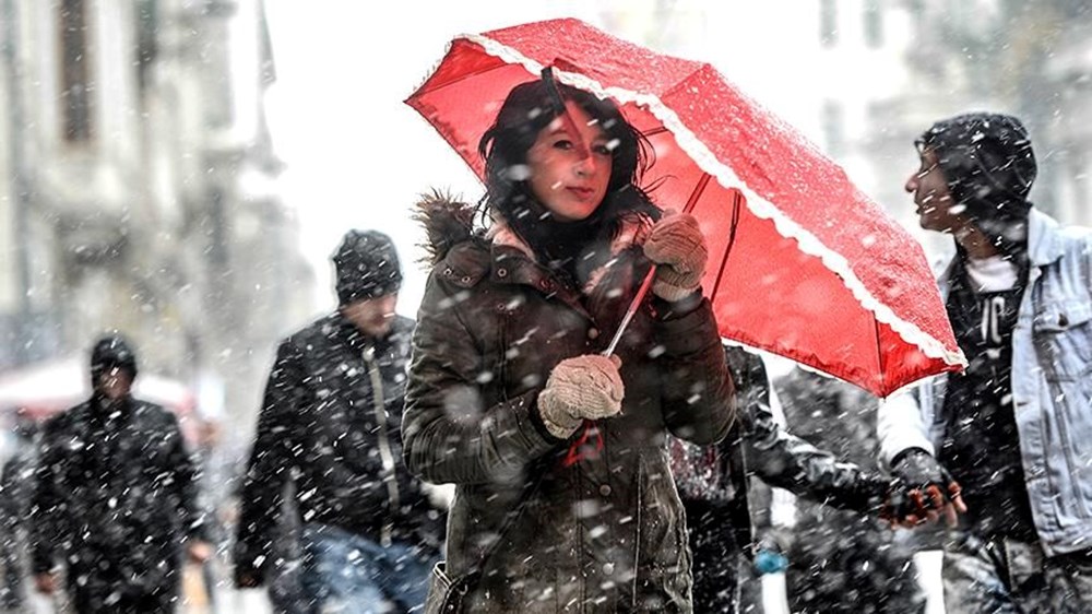 İstanbul'da kar yağışı kaç gün daha sürecek? Yarın ve Cumartesi için uyarı - 10