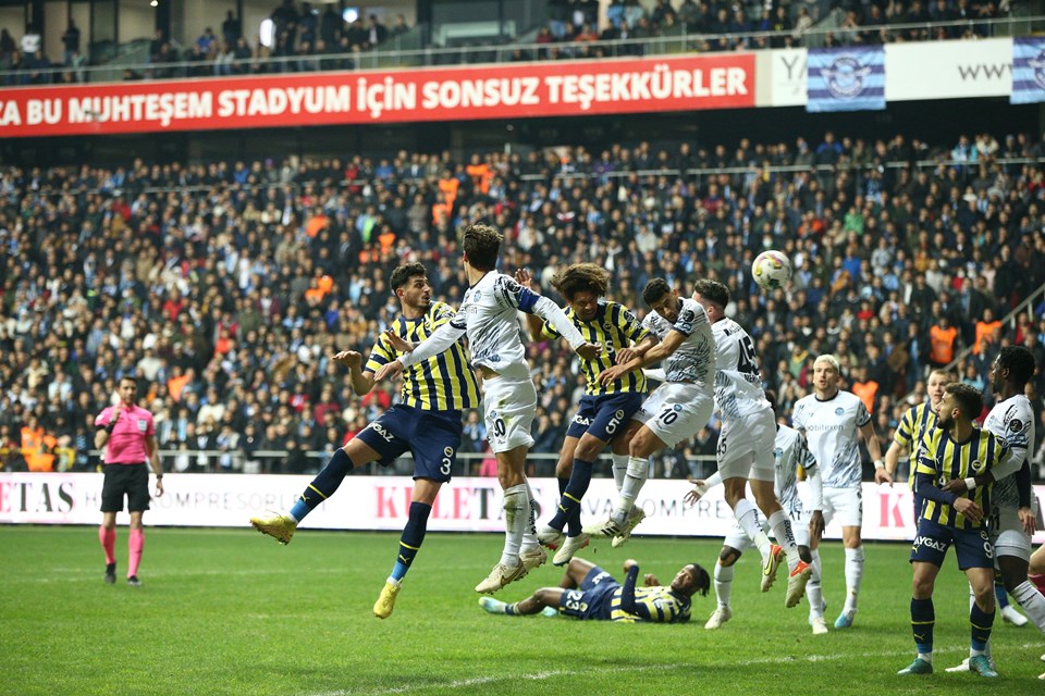 SON DAKİKA: Fenerbahçe, zirve yarışında yara aldı - 1