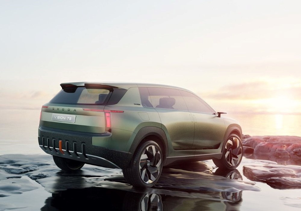 Skoda'dan yeni logo ve yeni elektrikli model: Vision 7S tanıtıldı - 15