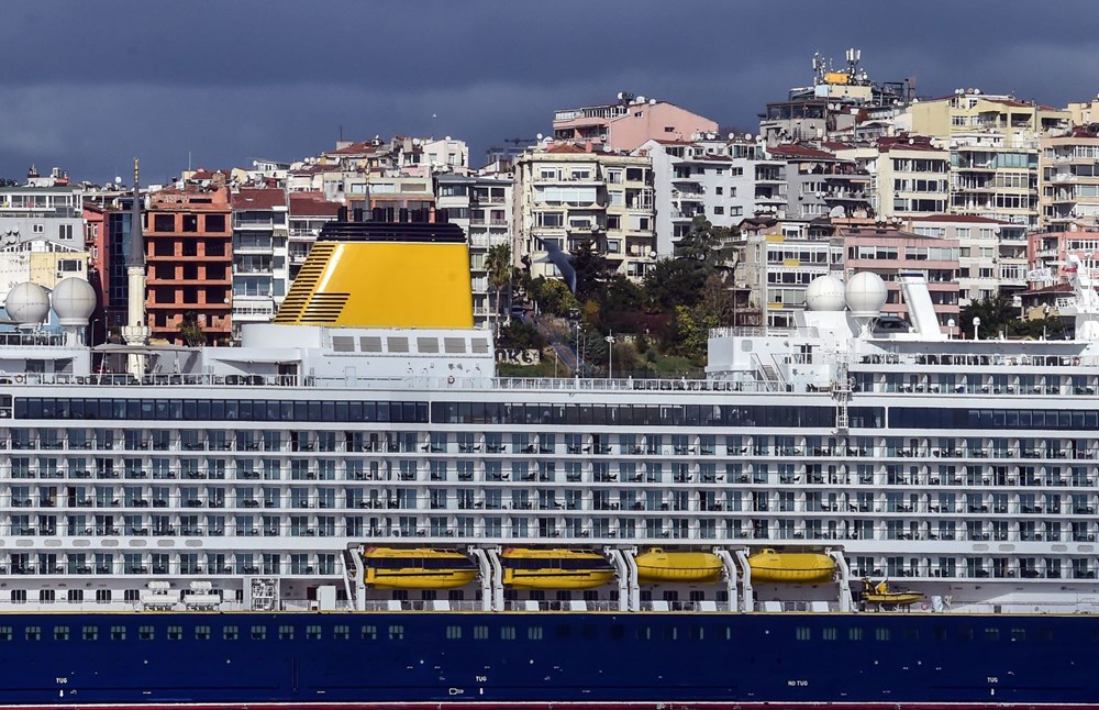 Galataport İstanbul'a dev yolcu gemisi yanaştı - 12