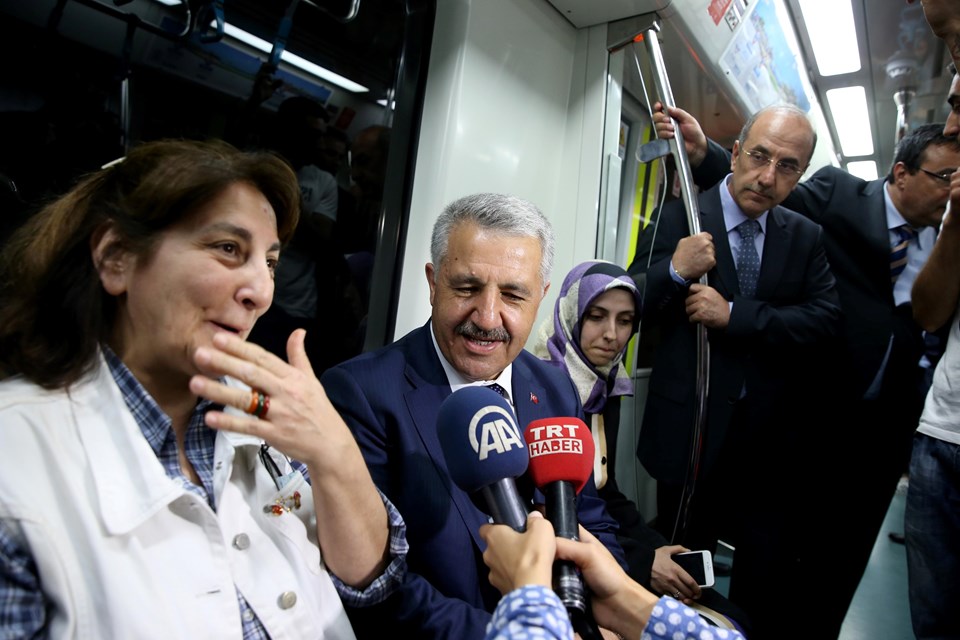 Ulaştırma Bakanı Ahmet Arslan Marmaray'da yolculuk yaptı - 2