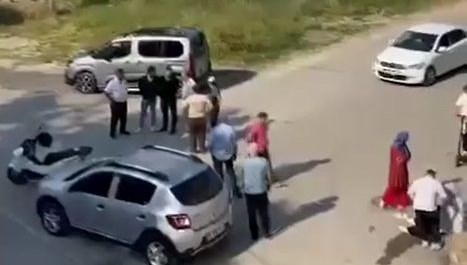 24 saat arayla aynı yerde kaza yaptılar