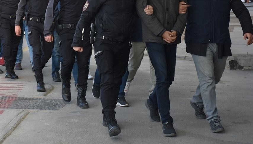 1 Mayıs'ta Taksim çağrılarına 22 gözaltı
