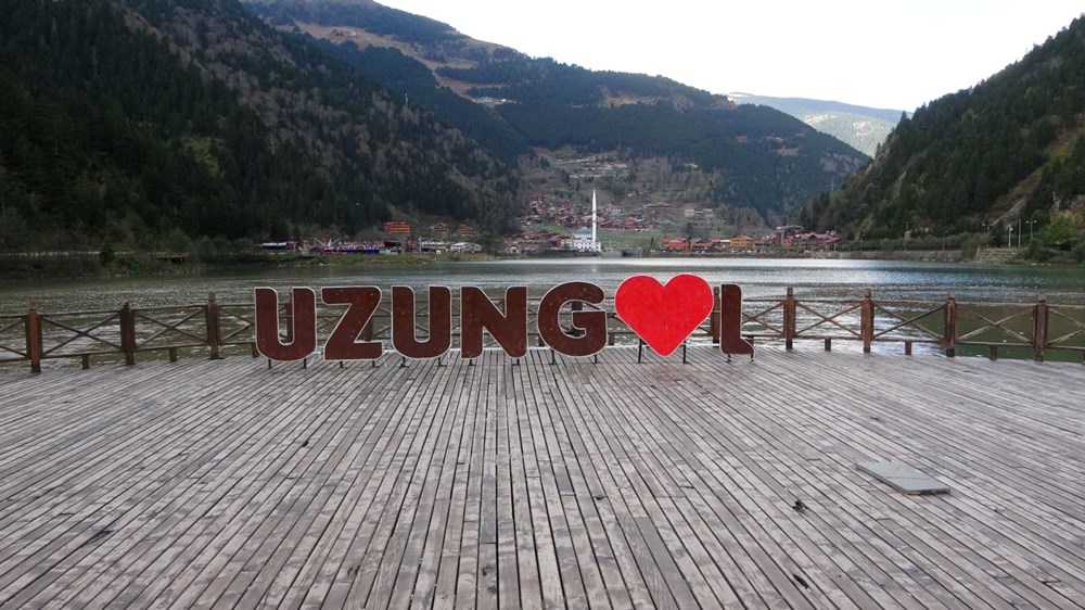 Uzungöl çamurgöl olacak | 35 metre olan su seviyesi 4 metreye düştü - 9