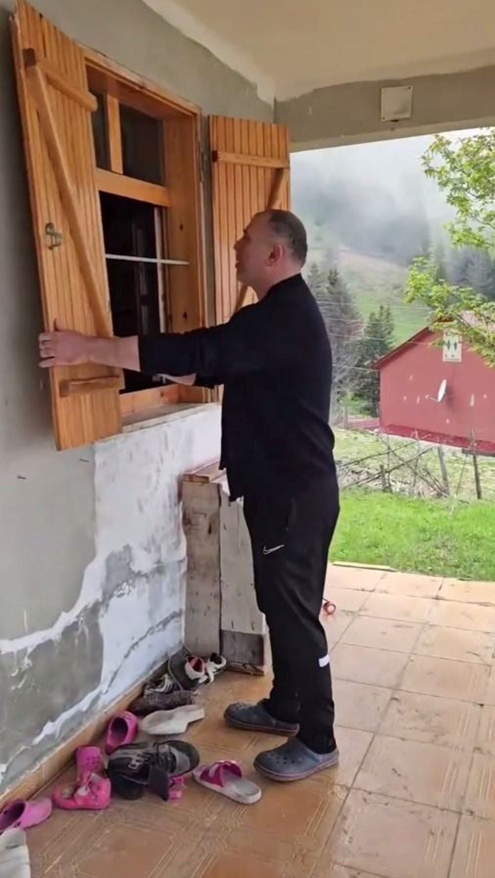 Belediye Başkanının evinde 'ayı' sürprizi - 4