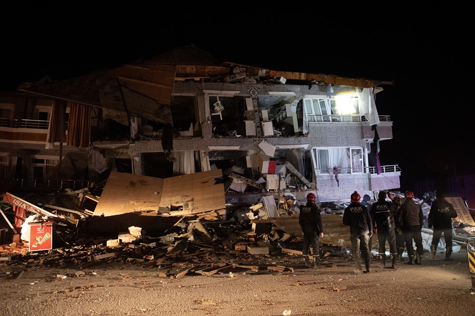 Hatay'da art arda depremler: 3 can kaybı, 213 yaralı - 2
