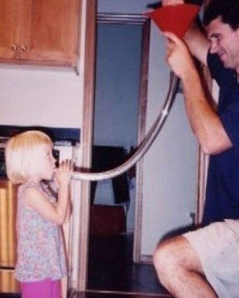 Плохой ребенок. Самые плохие родители фото. Самая плохая мама в мире. Плохой пример для детей. Что такое плохие родители.