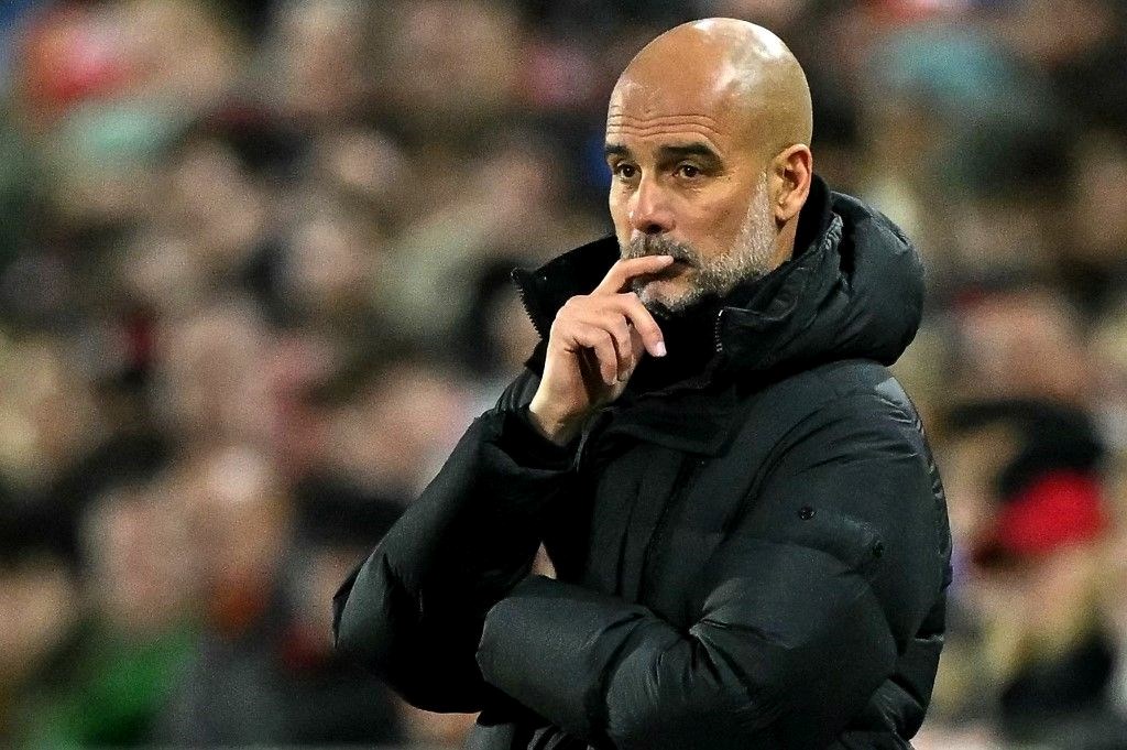 Manchester City'den Guardiola'ya yeni sözleşme