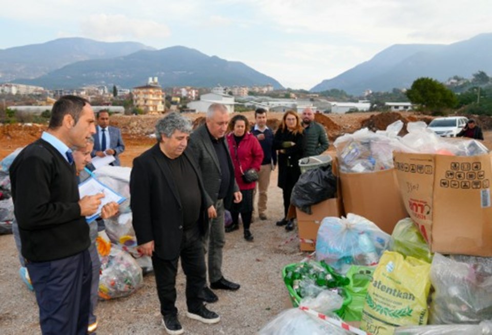 Alanya'da çöp toplama yarışması: 45 günde 15 tondan fazla atık toplandı - 1