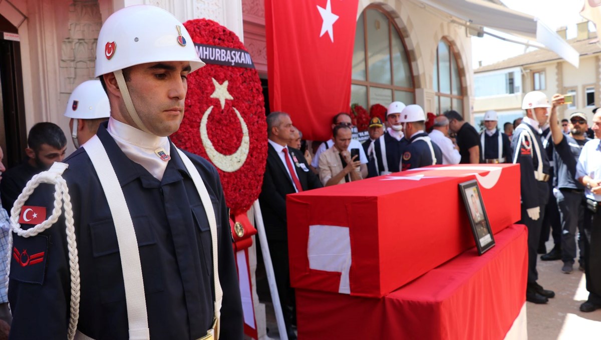 Şırnak'ta görevi sırasında yaşamını yitiren jandarmaya son veda