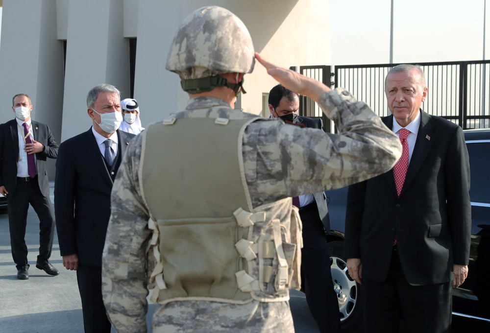 Cumhurbaşkanı Erdoğan'dan Katar'daki Türk birliğine ziyaret - 2
