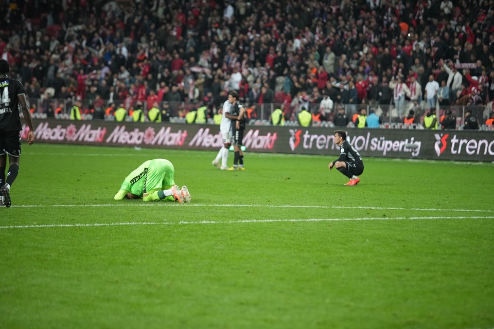 Süper Lig'de küme düşen üçüncü takım belli oldu - 2