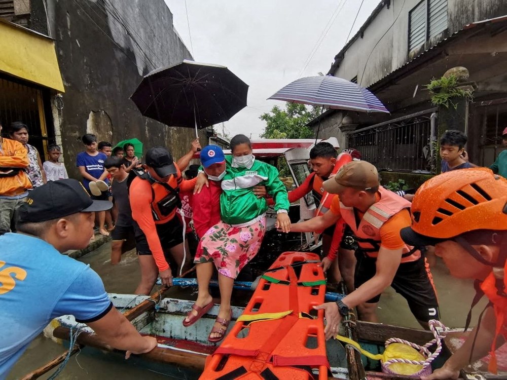 Tropikal Megi Kasırgası Filipinler'i vurdu: En az 42 ölü - 7