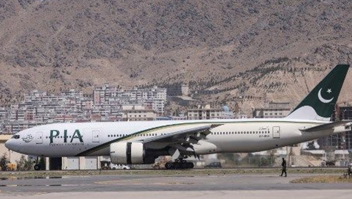 Pilot 'mesaim bitti' deyip uçmayı reddetti