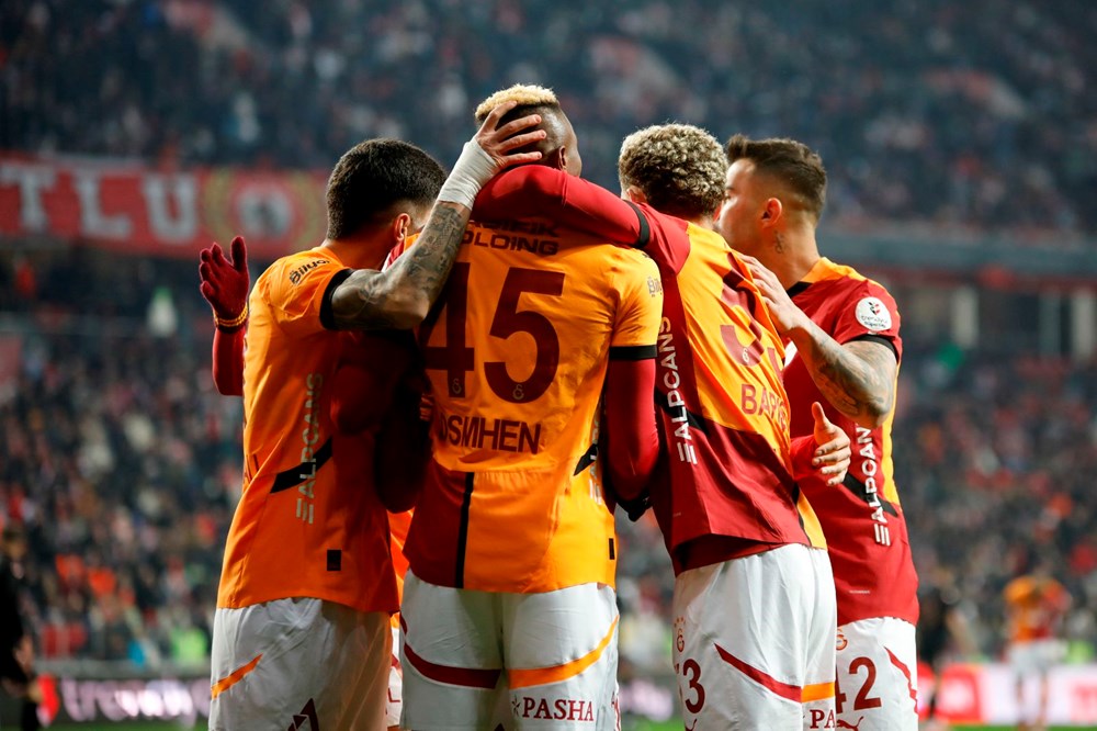 Galatasaray - Bodrum FK: İlk 11'de sürpriz tercih - 8