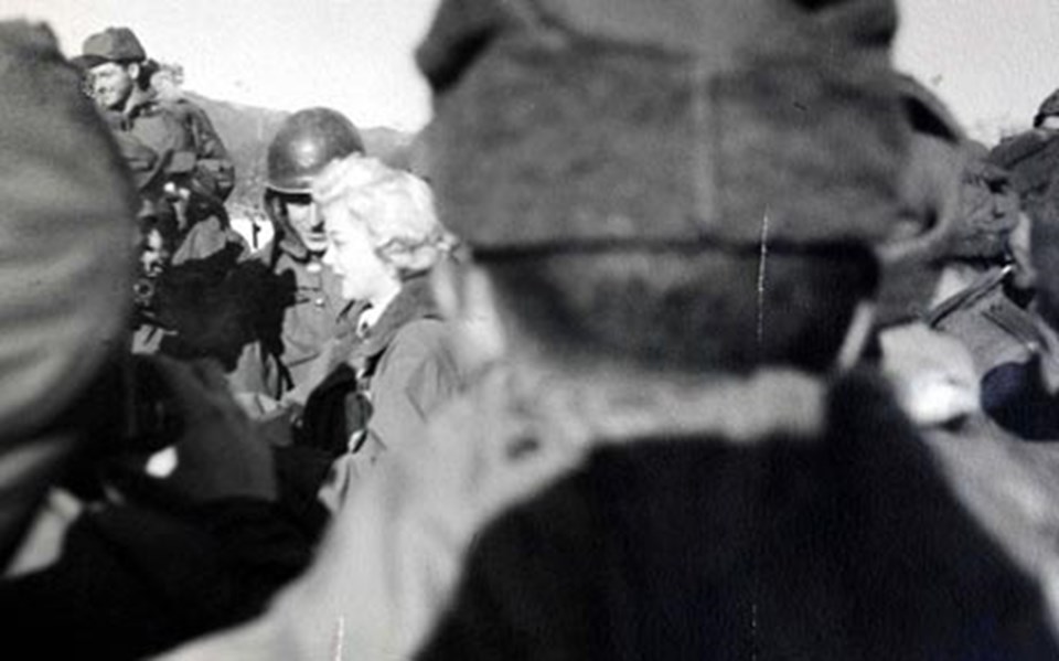 Marilyn'den Türk askerine moral - 1