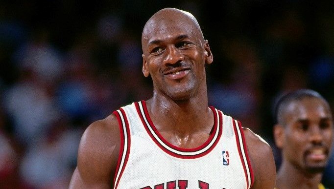 Jordan ve Kobe imzalı kart tarihe geçti