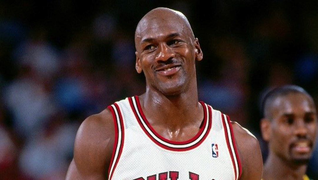 Dünyanın en pahalısı: Michael Jordan ve Kobe Bryant imzalı kart milyonlarca dolarlık satışla tarihe geçti