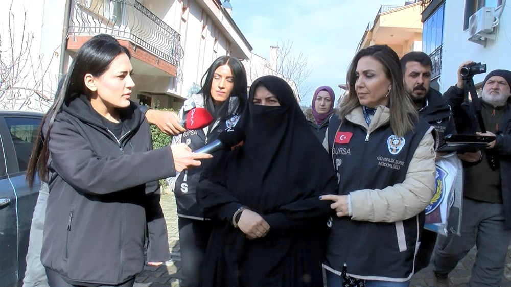 Kendisini peygamber ilan etti, emirler yağdırdı, gözaltına alındı. - 8