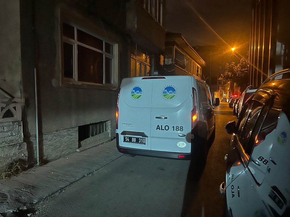 Kötü koku ihbarıyla ortaya çıktı: Yaşadığı evde ölü bulundu - 1