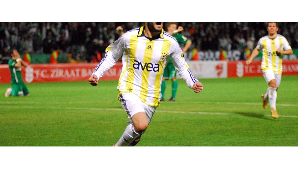 Güiza 5'te 4 yaptı