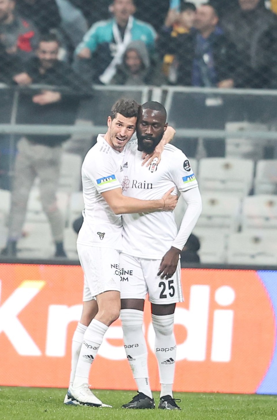 Beşiktaş'a Masuaku 3 puanı getirdi - 1