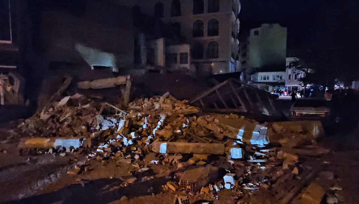 Deprem bölgesinde sağanak etkili: Bugün hava nasıl olacak? Deprem bölgesinde sağanak etkili: Bugün hava nasıl olacak?