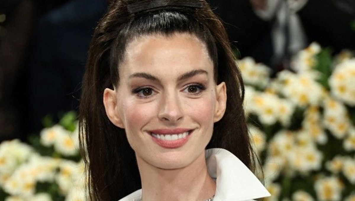 Estetik iddialarıyla gündeme gelmişti: Son haline yorum yağdı