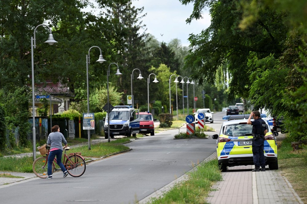 Berlin'de aslan paniği: Polisten "sokağa çıkmayın" uyarısı - 4