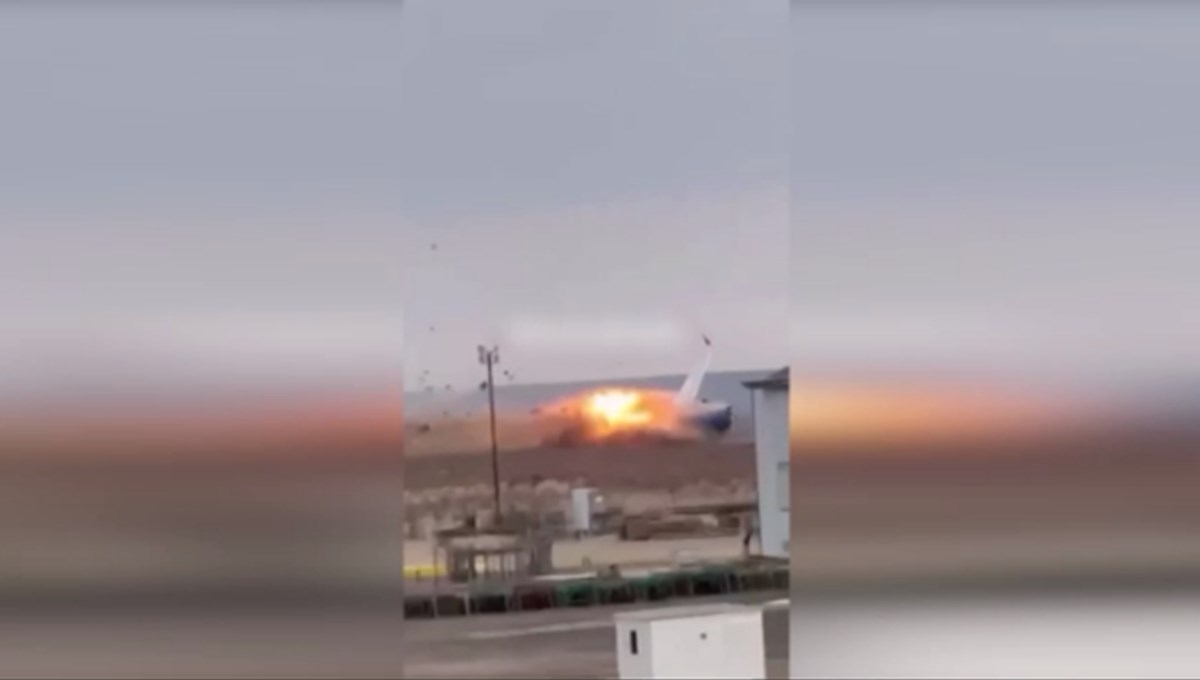 Kazakistan'da yolcu uçağın düşme anı Kazakistan'da yolcu uçağın düşme anı