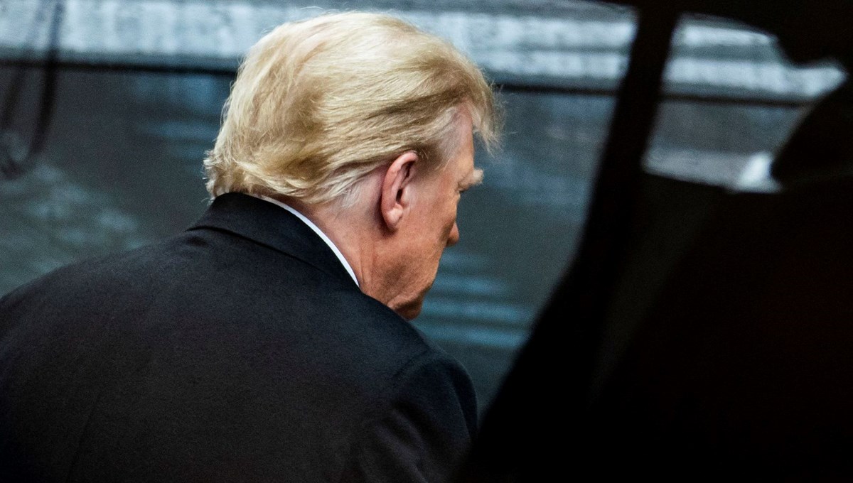 Trump'ın vergi kayıtlarını sızdıran adama 5 yıl hapis cezası Trump'ın vergi kayıtlarını sızdıran adama 5 yıl hapis cezası