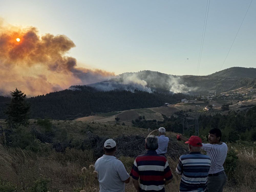 Yangın felaketinde son durum: "Gökyüzü mavi değil, güneşin bile rengi değişti" - 34