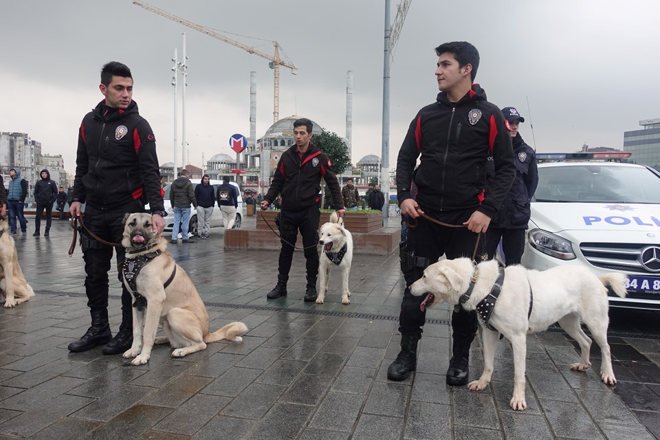 İstanbul’da yılbaşı gecesi 39 bin polis ve bekçi görev yapacak (Atlı polisler ilk kez sokakta) - 2