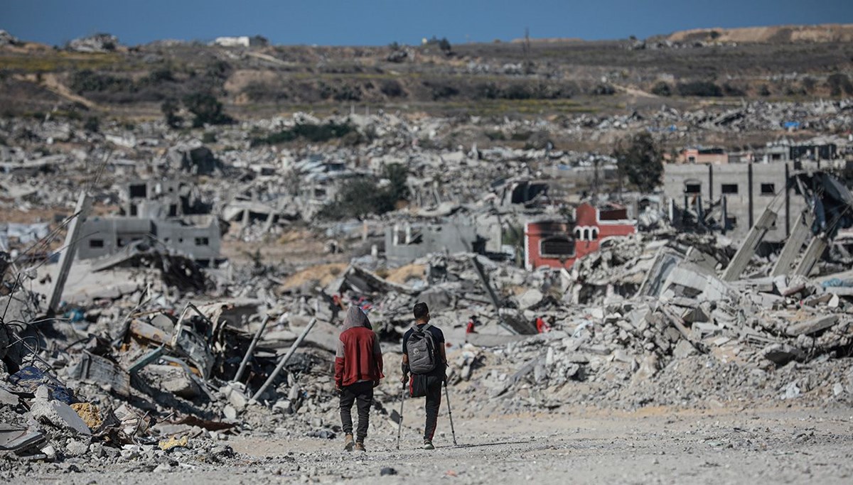 İsrail yine Gazze'ye saldırdı: 1 ölü